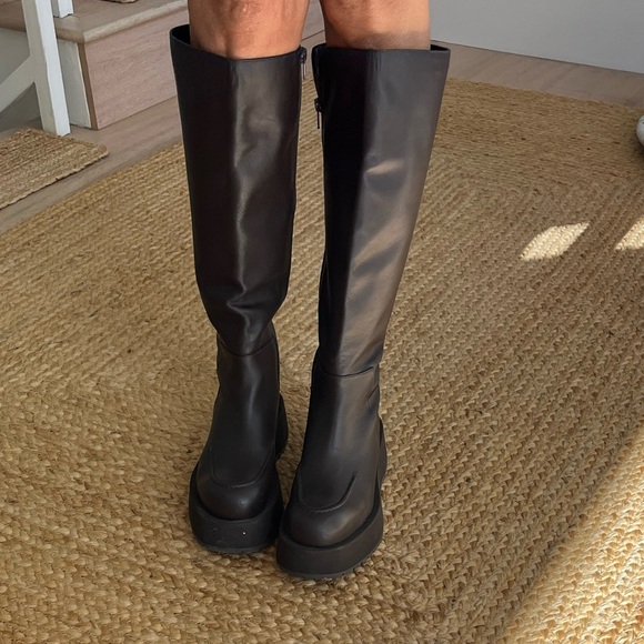 Free People NWT Paloma Barcelo Brown Knee low platform High Boot Best Selker❤️🌈 - Picture 6 of 17